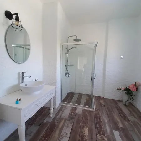 La Vista Pensión 4*