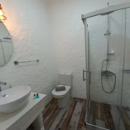 招待所 La Vista 阿拉恰特