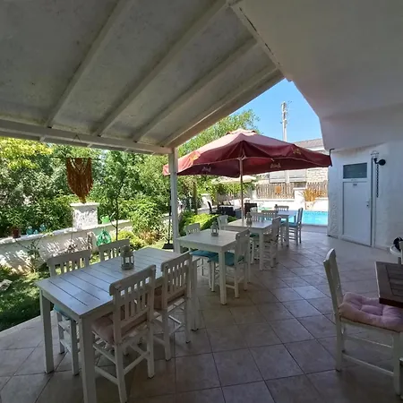 Konukevi La Vista Alaçatı